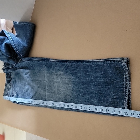 Levi's Denim Boyfriend Jeans, Size 28, EUC! - Picture 8 of 8